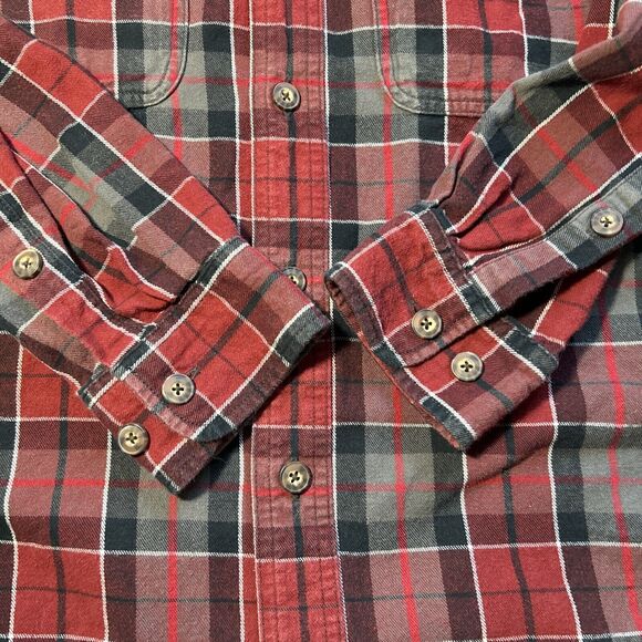 Duluth Trading Mens Sz M Long Sleeve Button Down Casual Pockets Outdoor Shirt - Picture 6 of 6